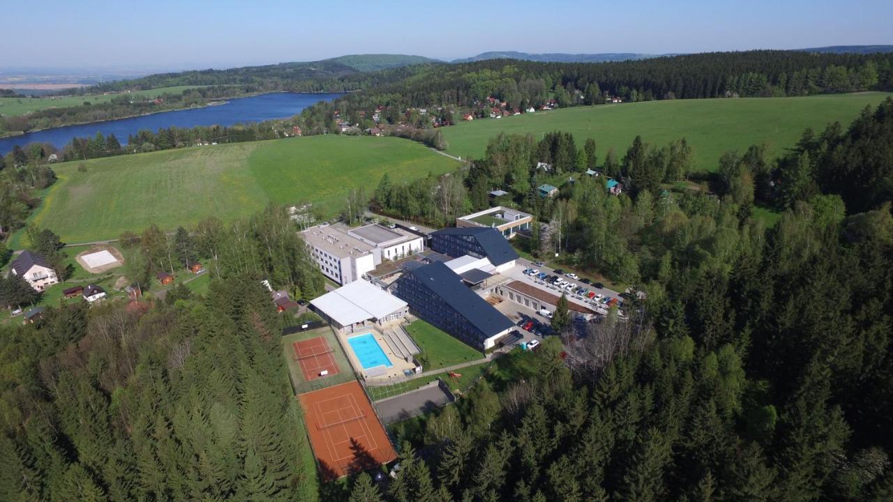 Hotel Jezerka Seč Exterior foto