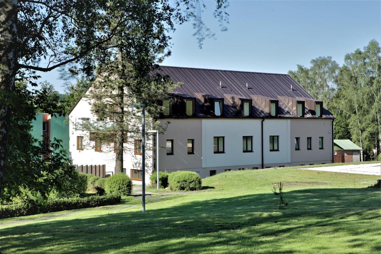 Hotel Jezerka Seč Exterior foto